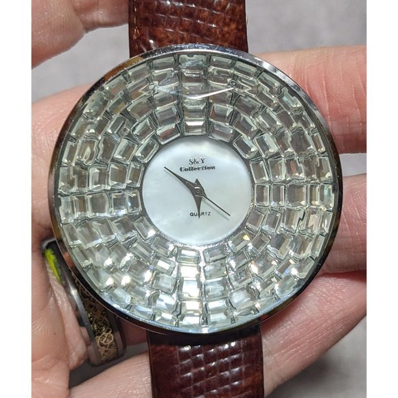 S&Y Collection Glass Domed Watch